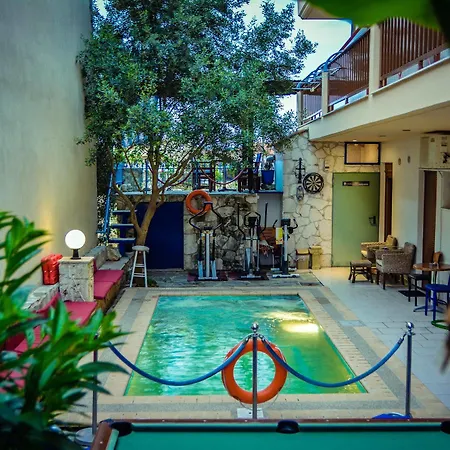 Erifili * Kallithea (Chalkidiki)